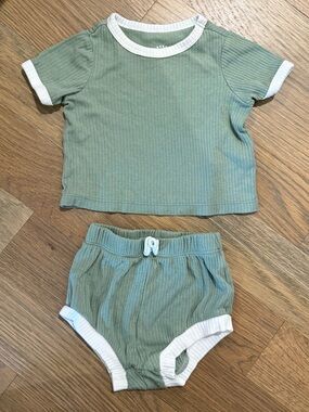 Cat & Jack Sage Green Ribbed Two-Piece Set with White Trim